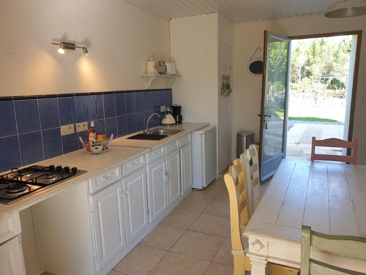 Chez Louis Gites Fumel Buitenkant foto